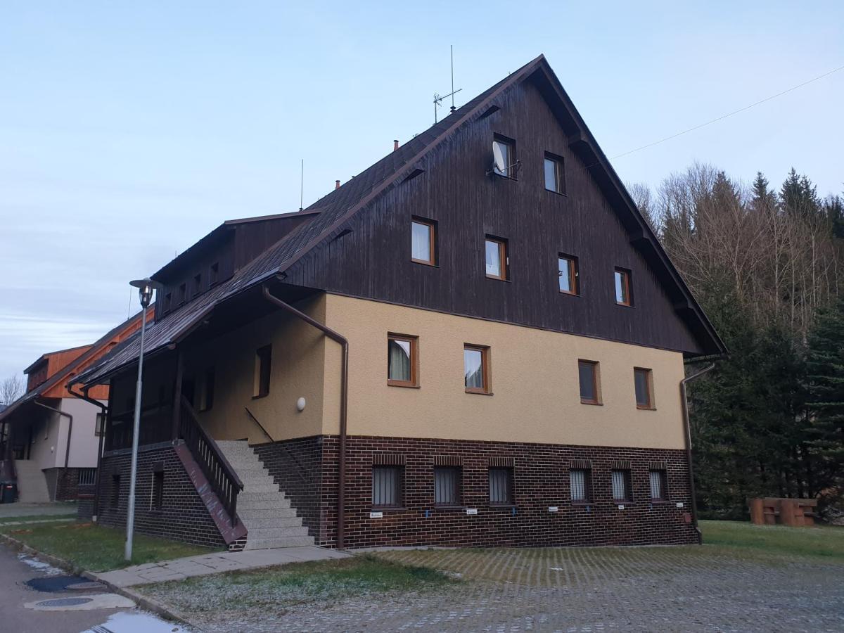 Depandance MARNET Sněžník Apartment Dolni Morava Bagian luar foto